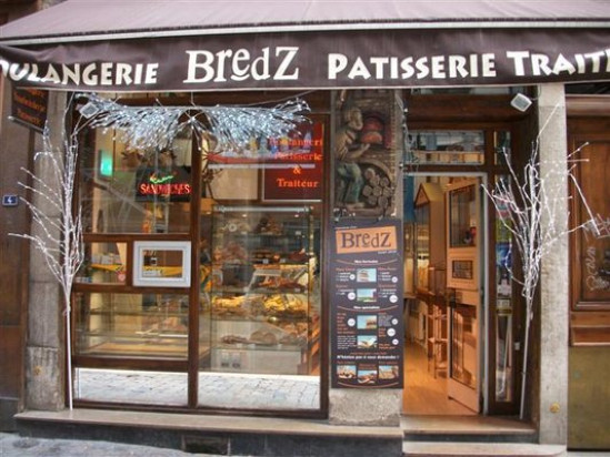 Trois individus toujours recherchés après le drame de St-Jean