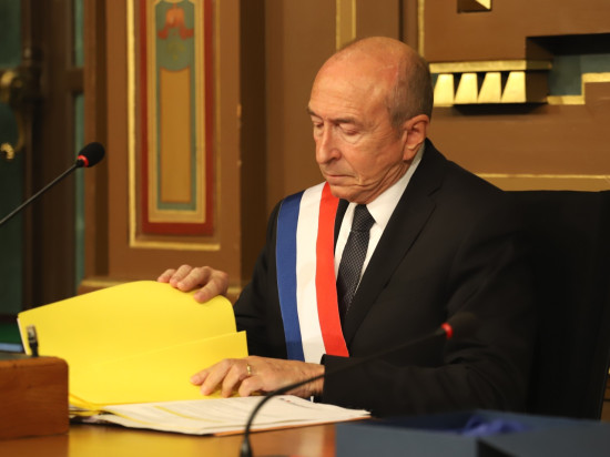 Dix-huit maires, dont Gérard Collomb, signent une tribune contre les inégalités de santé en France