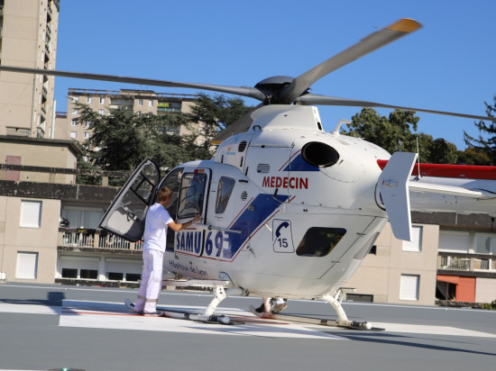 Trois hélicoptères mobilisés après un accident près de Lyon