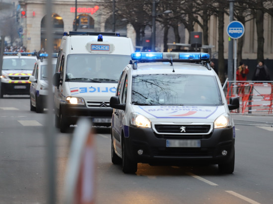 Saint-Priest : il affirme qu’il veut commettre un attentat puis déambule armé de couteaux