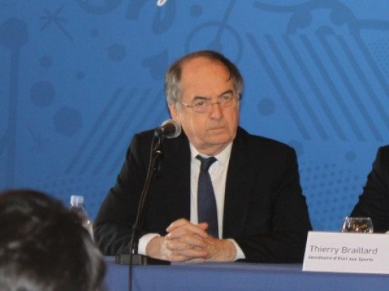 Le président de la Fédération interpellé par des Lyonnaises après la prolongation de Corinne Diacre