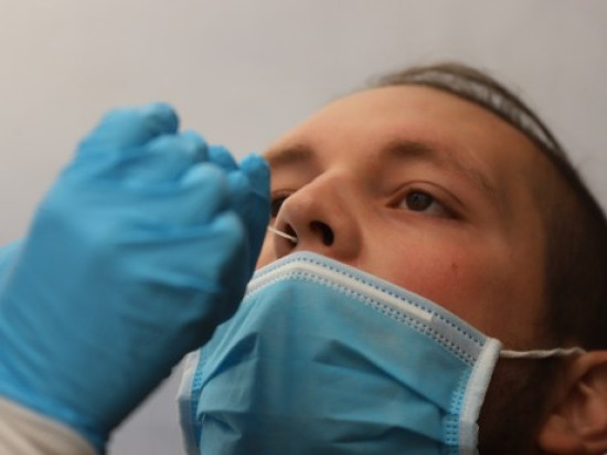 Campagne de dépistage massive par la Région : près de 30 000 cas positifs sur les 625 000 tests réalisés