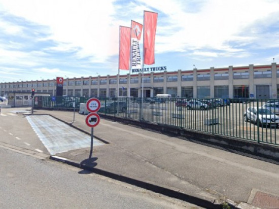 Renault Trucks annonce la suppression de 463 postes, les sites du Rhône pas épargnés