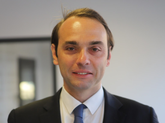 Coronavirus : Jérémie Bréaud (LR) propose son aide au maire PS de Bron