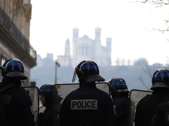 Lyon : 23 policiers blessés lors de la nouvelle manifestation contre la loi Sécurité Globale