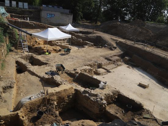 Lyon : de l'armement romain découvert sur le chantier archéologique de la Visitation - VIDEO Lyon : de l'armement romain découvert sur le chantier archéologique de la Visitation - VIDEO