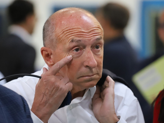 Municipales à Lyon : quand Collomb fait rééditer 30 000 brochures pour pouvoir y figurer