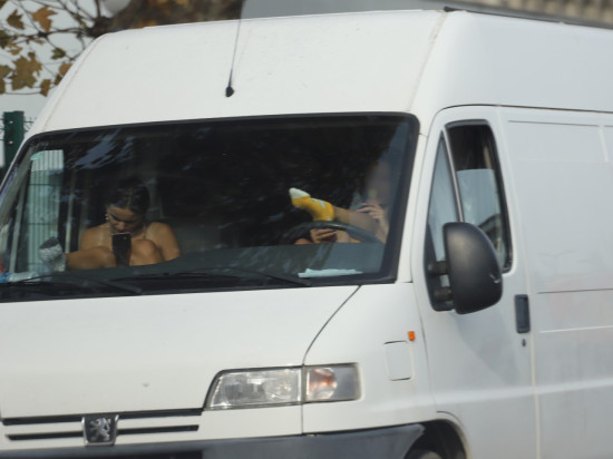 Près de Lyon : il braque une prostituée, elle le frappe et il perd une dent qui permettra de l'identifier Près de Lyon : il braque une prostituée, elle le frappe et il perd une dent qui permettra de l'identifier