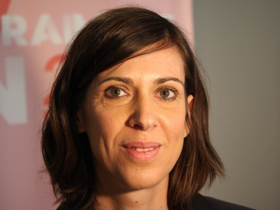 Municipales à Lyon : Sandrine Runel (Gauche Unie) en meeting avec Olivier Faure