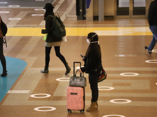 Coronavirus : deux députés du Rhône demandent des contrôles sanitaires renforcés