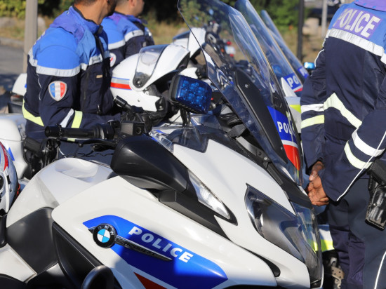 Près de Lyon : un jeune conducteur flashé en moto à 208 km/h sur une portion limitée à 110 km/h