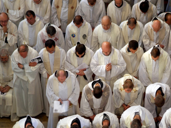 Lyon : près de 1000 catholiques manifestent pour le droit à la messe