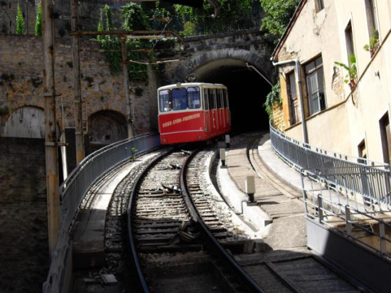 La réouverture du funiculaire Saint-Just reportée La réouverture du funiculaire Saint-Just reportée
