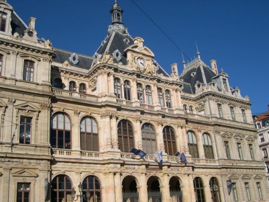 Le Medef Lyon-Rhône et le Medef Rhône-Alpes ont désigné leur candidat pour les prochaines éléctions consulaires (rectificatif)