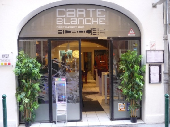 L’affaire qui oppose le restaurant Carte Blanche et le Petit Paumé vers le pénal