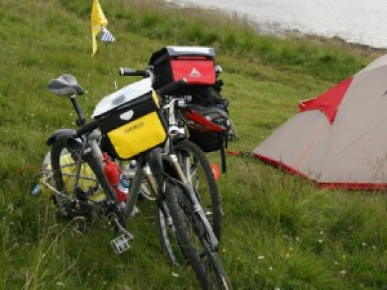 702 km de vélo pour défendre leur entreprise