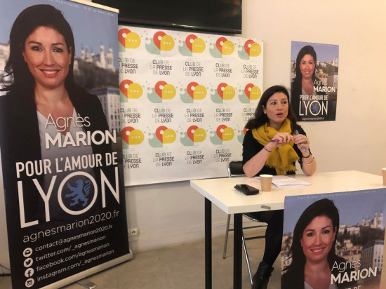 Municipales à Lyon : Agnès Marion (RN) menacée par l'OL à cause de son affiche de campagne ? Municipales à Lyon : Agnès Marion (RN) menacée par l'OL à cause de son affiche de campagne ?