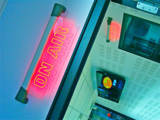 Radio Espace et RMC rient, Radio Scoop pleure !