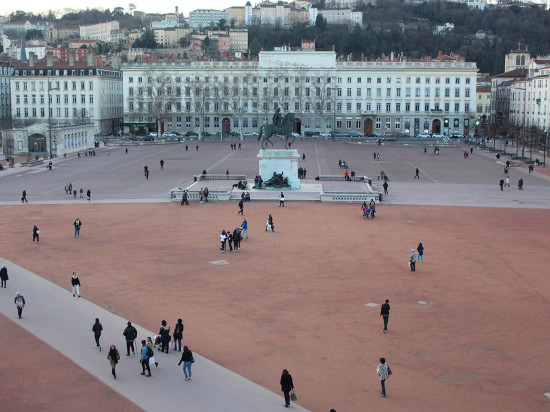 Les mesures pour le déconfinement à Lyon