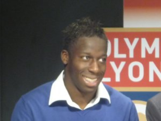 Aly Cissokho d&eacute;ment un d&eacute;part de Lyon