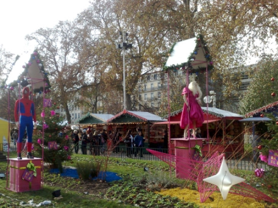 C'est parti pour le March&eacute; de No&euml;l de la Place Carnot
