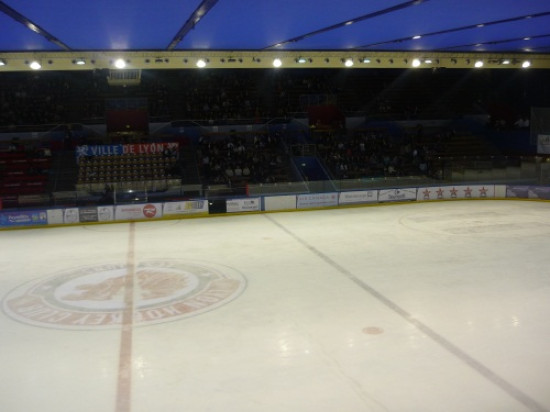 Charlemagne accueille l'équipe de France de hockey sur glace Charlemagne accueille l'équipe de France de hockey sur glace