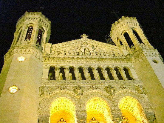 Conseil d’Etat  : l’ascenseur de Fourvière n’entrave pas le principe de laïcité