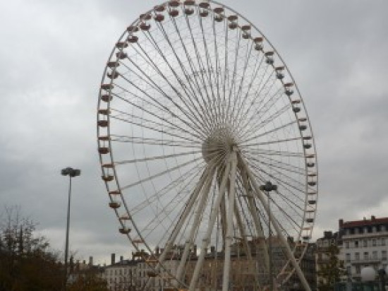 Faites un tour de grande roue pour la bonne cause