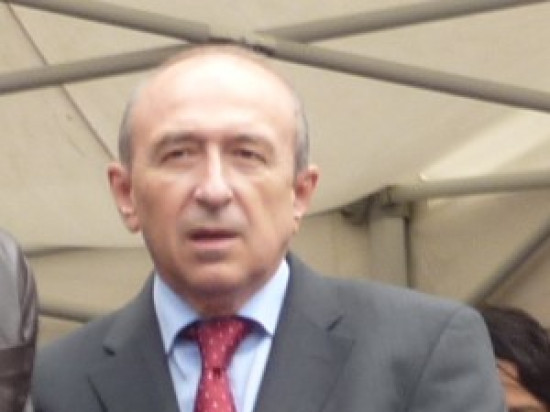 G&eacute;rard Collomb m&eacute;content que le stade de Nancy passe avant son Grand Stade