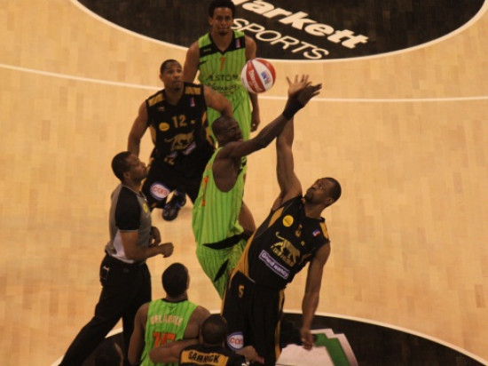 L'ASVEL n'est plus qu'à une victoire de Bercy L'ASVEL n'est plus qu'à une victoire de Bercy