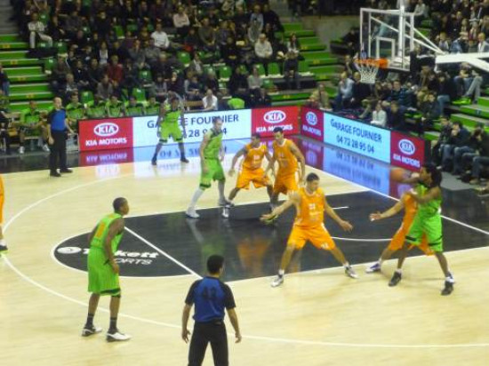 L'Asvel de nouveau sur le pont L'Asvel de nouveau sur le pont