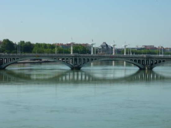 La navigation est suspendue sur le Rh&ocirc;ne jusqu'&agrave; lundi prochain