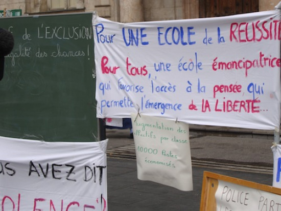 La rentr&eacute;e mais d&eacute;j&agrave; la gr&egrave;ve jeudi dans les &eacute;coles de Vaulx-en-Velin