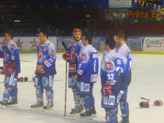 Le LHC laisse filer le titre Le LHC laisse filer le titre