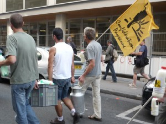 Les producteurs de viande bovine de Rh&ocirc;ne-Alpes ont men&eacute; des actions jeudi