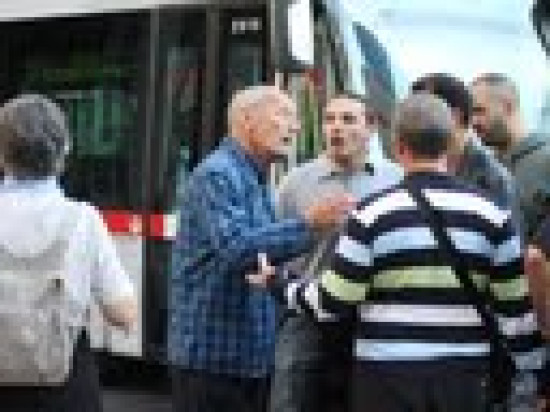 Mis à pied après une agression Mis à pied après une agression