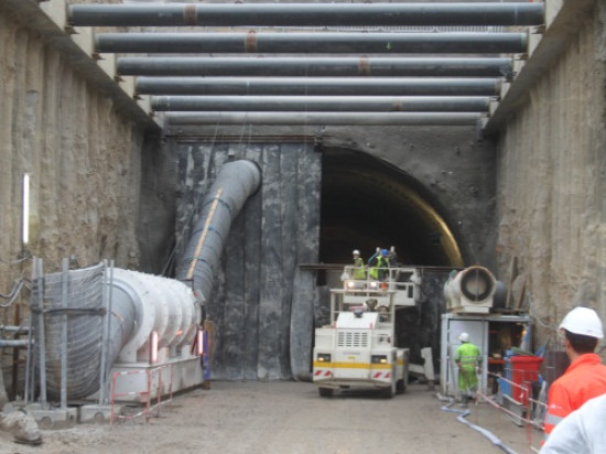 Premier tir de mine sous le tunnel de la Croix-Rousse c&ocirc;t&eacute; Rh&ocirc;ne