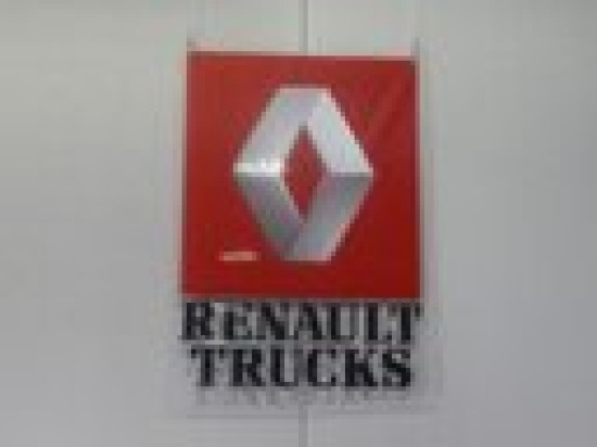 Renault Trucks se mobilisent pour aider les enfants &agrave; mieux vivre leur maladie