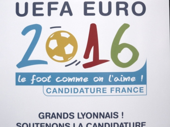 St Etienne accueillera finalement l'Euro 2016 St Etienne accueillera finalement l'Euro 2016