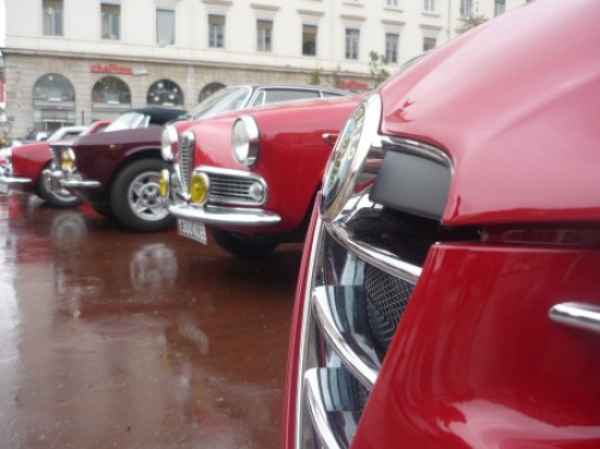 Vente aux ench&egrave;res de voitures de luxe mercredi