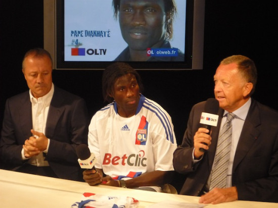 Pape Diakhaté présenté, Toulalan replacé ?