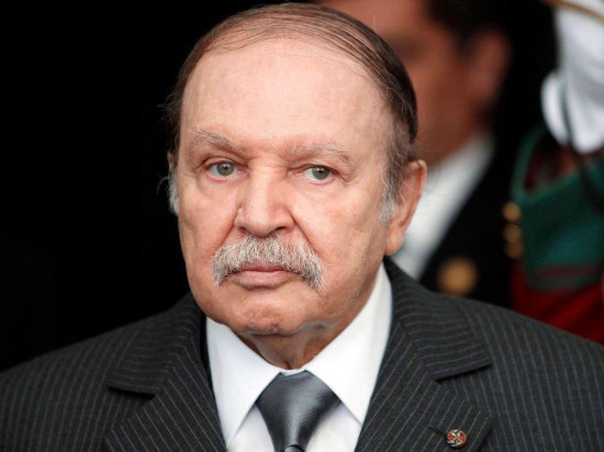 150 à 200 personnes manifestent près du consulat d'Algérie à Lyon