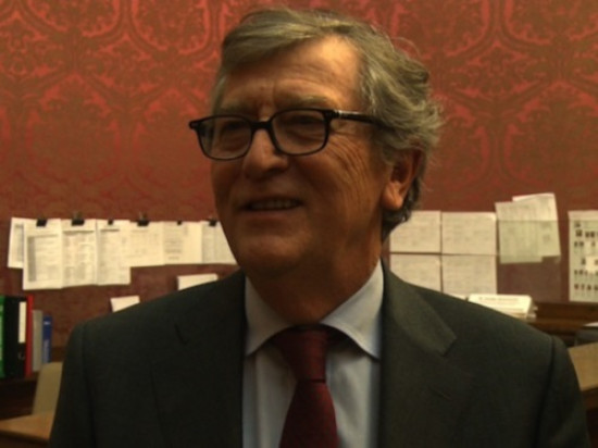 Corruption d'un sénateur ? La procureure générale de Lyon fait une demande de levée d'immunité Corruption d'un sénateur ? La procureure générale de Lyon fait une demande de levée d'immunité