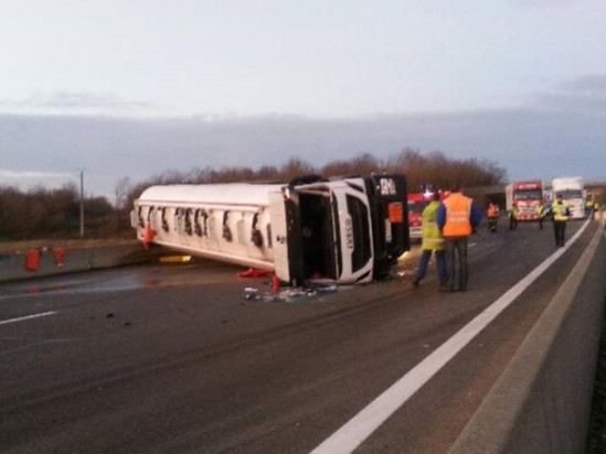 L’A42 coupée pendant plusieurs heures (MàJ) L’A42 coupée pendant plusieurs heures (MàJ)