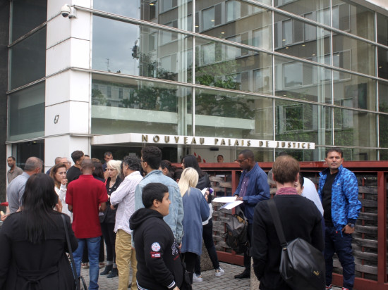 Des dizaines de clients escroqués par leur agence de voyage à Lyon