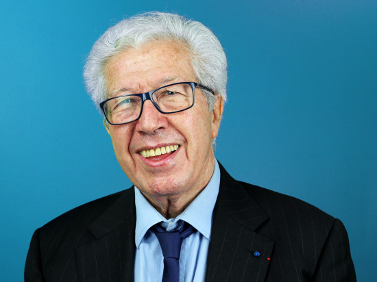 André Soulier, 1er adjoint de Francisque Collomb (83-89) : "Interpol a apporté une identification de Lyon sur la carte"