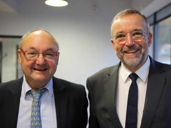 Etienne Blanc, candidat à la mairie de Lyon : "Réveiller l’opinion sur des sujets de fond" Etienne Blanc, candidat à la mairie de Lyon : "Réveiller l’opinion sur des sujets de fond"
