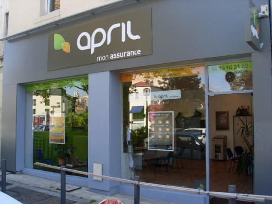 April : un résultat positif mais en baisse en 2012 April : un résultat positif mais en baisse en 2012