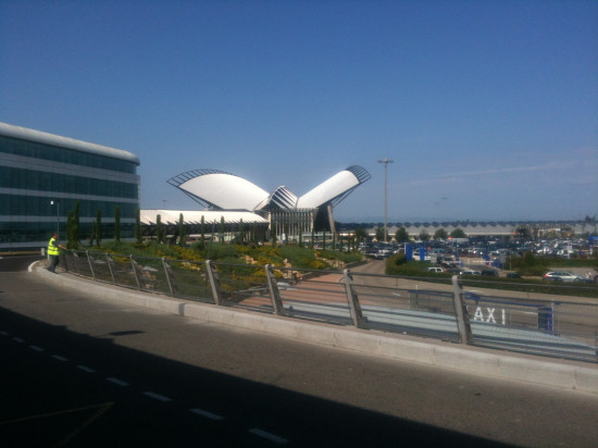 Feu vert des députés à la privatisation des sociétés de gestion de l'aéroport de Lyon