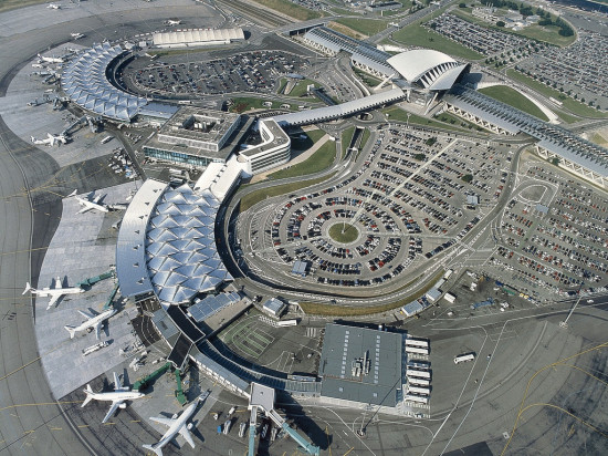Privatisation de l’aéroport Lyon Saint-Exupéry : Emmanuel Macron reçoit les actionnaires ce mercredi